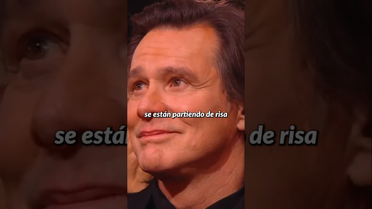 ERA UNA MÁSCARA!!?