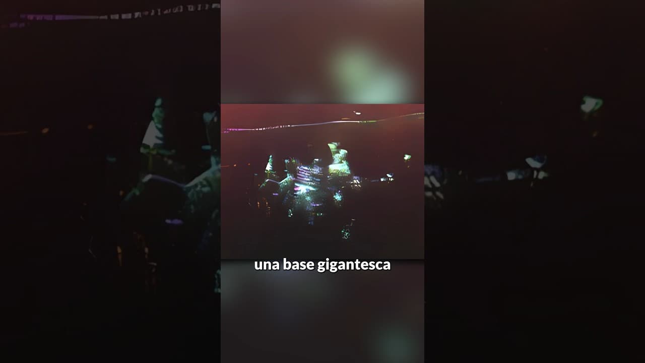 ESTRUCTURA BAJO el POLO NORTE!!!